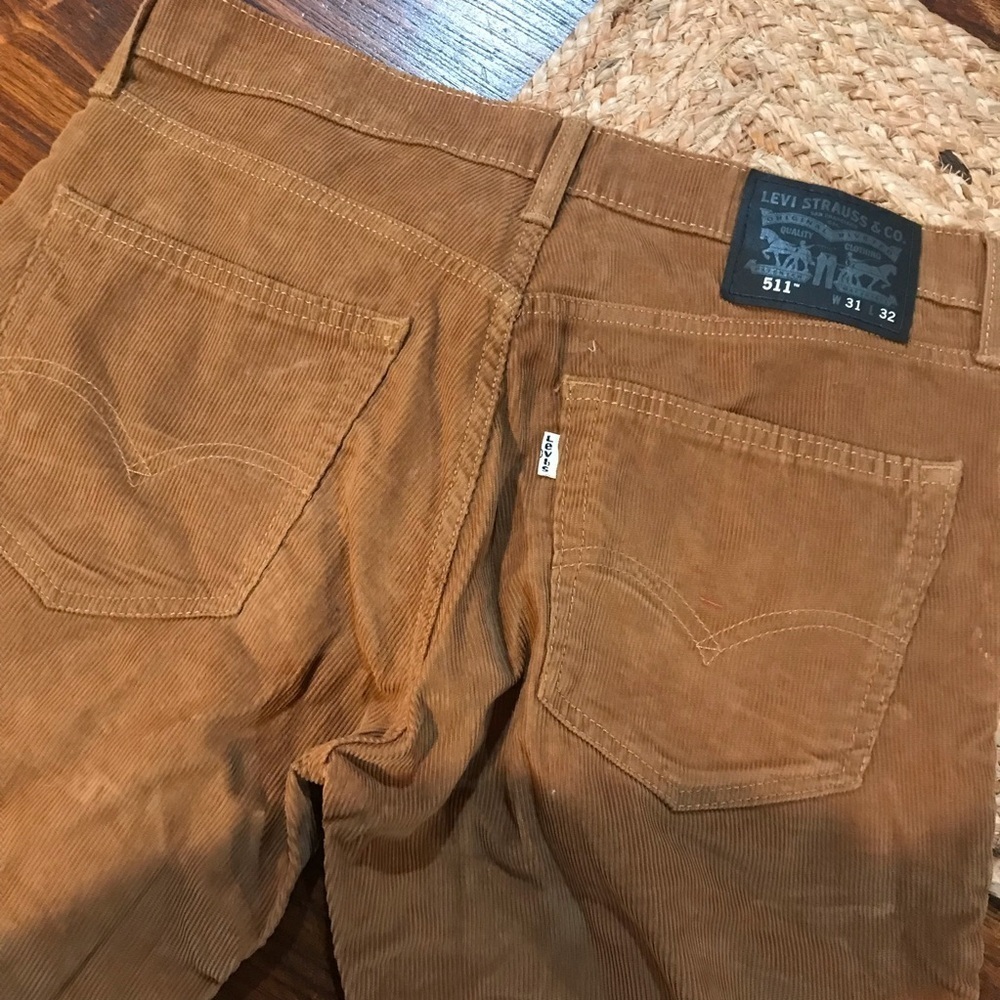 ▪️LEVIS Lightweight Corduroy Pants - Picture 5 of 12